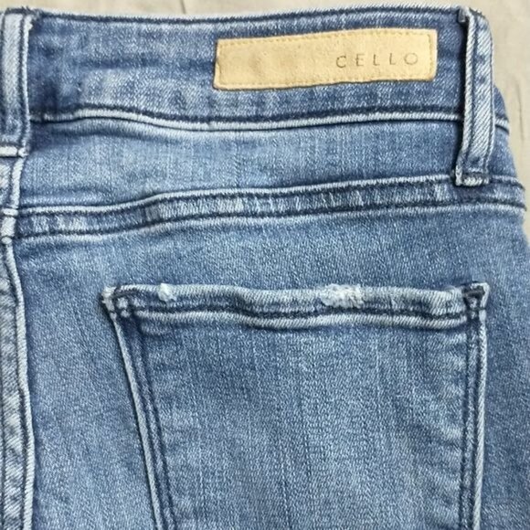 Cello Women's Carrie Mid Fray Hem Crop Jeans Size 1 - Picture 7 of 9